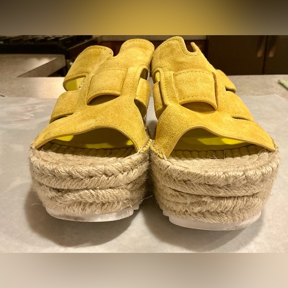 Marc Fisher LTD Robyn Espadrille Sandal Yellow Suede Juke Wedge Platform Size 9 - Picture 12 of 13